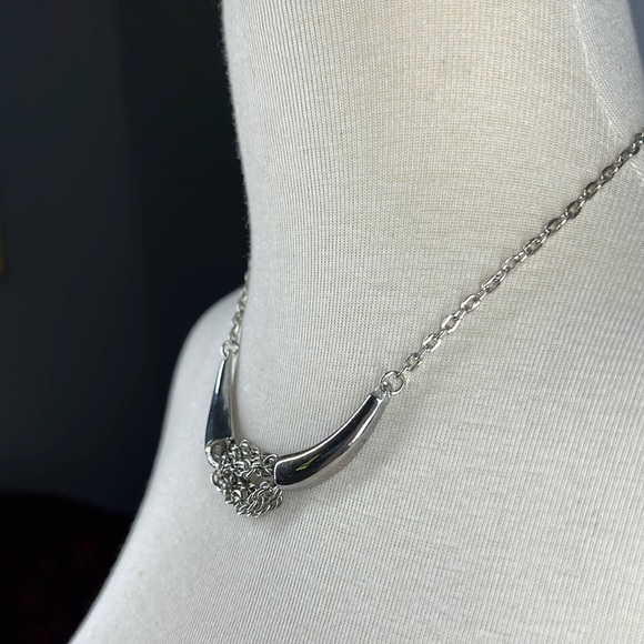 Vintage Silver Chain Necklace - Picture 3 of 6
